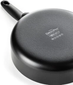 GreenPan Cambridge Hapjespan Met Deksel 28cm - Zwart - Inductie - PFAS-vrij -Merkloos Winkel 1026x1200 1