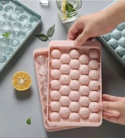 Ronde Ijsblokjesvorm Met Deksel - 2 Stuks - 66 Perfect Ronde Mini Ijsblokjes - Roze - ø 1,5cm - Stofvrij - Plooibaar - Bioplastic - Ice Cube - Makkelijk Te Vullen - Zonder Morsen 8 Ronde Ijsblokjesvorm Met Deksel - 2 Stuks - 66 Perfect Ronde Mini Ijsblokjes - Roze - ø 1,5cm - Stofvrij - Plooibaar - Bioplastic - Ice Cube - Makkelijk Te Vullen - Zonder Morsen -Merkloos Winkel 1083x1200 4