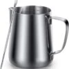 House Of Husk® Melkkan Met Art Pen - 350ml Melkopschuimkan - Zilver - Melkkannetje - Milk Pitcher - RVS - Barista Melkkan - Inclusief Latte Art Pen