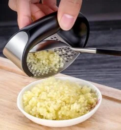 Knoflookpers/Gemberpers - Metico Knify - RVS - Vaatwasserbestendig -Merkloos Winkel 1115x1200