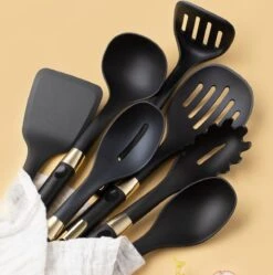 Levabe Zwart Gouden Keukengerei Set Met Houder 7 Delig - Hittebestendig - BPA Vrij - Koken - Nylon - Stainnless Steel - Keuken Gerei -Merkloos Winkel 1192x1200 23