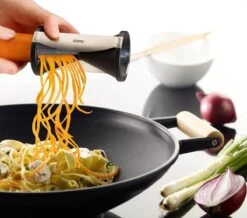 GEFU Spirelli Spiraalsnijder - Zwart -Merkloos Winkel 1200x1061 6