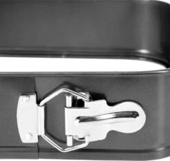 Merkloos Decopatent® Vierkante Springvorm Bakvorm - Ø26 Cm - Vierkant - Metaal - Bakvorm - Cakevorm - Taartvorm 10 Merkloos Decopatent® Vierkante Springvorm Bakvorm - Ø26 Cm - Vierkant - Metaal - Bakvorm - Cakevorm - Taartvorm -Merkloos Winkel 1200x1135 14