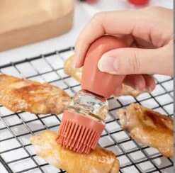 Janse - Olie Dispenser - Oliefles - Olijfolie Fles Met Siliconen Opzetborstel - Oliedispenser - Bbq Accessoires - Bakkwast - Bakken - Cooking Oil Dispenser - Terracotta -Merkloos Winkel 1200x1184 24