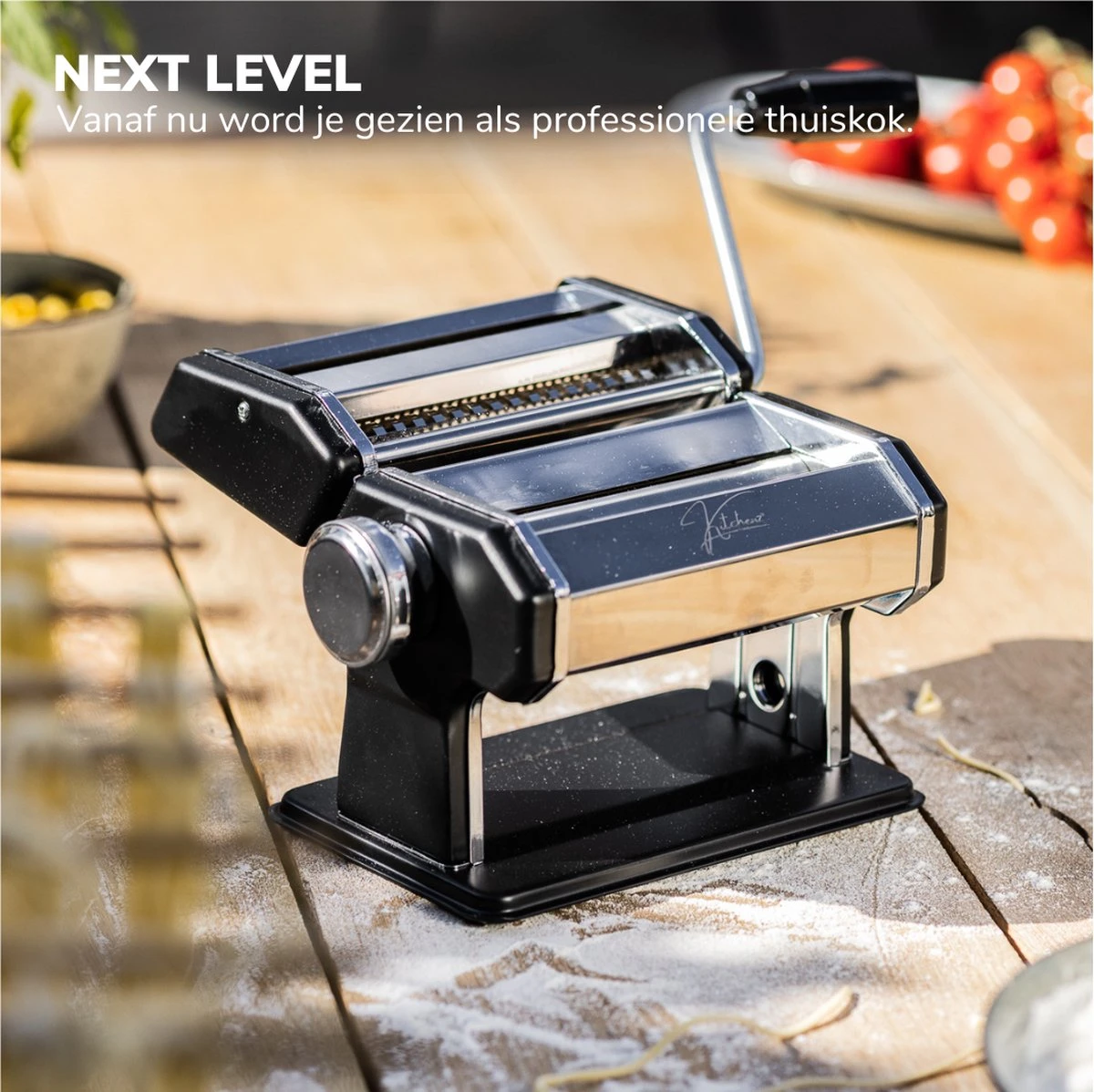Kitchenz Pastamachine RVS Zwart - Pastamaker- Pasta - Pastamachines - Inclusief Recepten E-Book 5 Kitchenz Pastamachine RVS Zwart - Pastamaker- Pasta - Pastamachines - Inclusief Recepten E-Book - Afbeelding 5