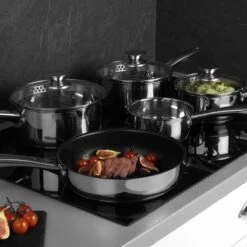 Russell Hobbs Pannenset - Vaatwasserbestendig - 5-delige Set - Alle Warmtebronnen Ook Inductie - Steelpannen Met Deksel En Schenktuit 5 Russell Hobbs Pannenset - Vaatwasserbestendig - 5-delige Set - Alle Warmtebronnen Ook Inductie - Steelpannen Met Deksel En Schenktuit -Merkloos Winkel 1200x1200 1307