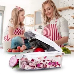 Lekro Multifunctionele Groentesnijder Met Glazen Ovenschaal - Mandoline - Uiensnijder - Frietsnijder - Groentensnijder- Anti-slip Mat - Glas & RSV - 12-delig -Merkloos Winkel 1200x1200 1939