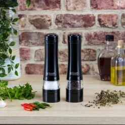 Russell Hobbs Peper- & Zoutmolen - Elektrisch - Zwart 28010-56 -Merkloos Winkel 1200x1200 2149