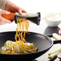 GEFU Spirelli Spiraalsnijder - Zwart -Merkloos Winkel 1200x1200 2343