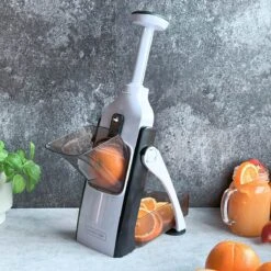 Livington TurboCut Universele Snijmachine - Groentesnijmachine Met 3 Messtanden Voor Dikke Of Fijne Plakjes - Rasp Met Snijdikte Tot 8 Mm - Vaatwasmachinebestendig - Snijmachine Met... -Merkloos Winkel 1200x1200 2354