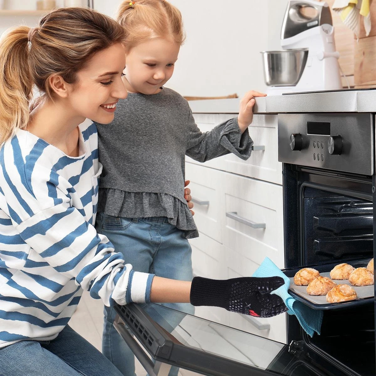 Xamax BBQ Handschoenen - Ovenwanten - Hittebestendige Handschoen - Bbq Accessoires - Tot 500°C - Ovenhandschoenen - 2 Stuks 3 Xamax BBQ Handschoenen - Ovenwanten - Hittebestendige Handschoen - Bbq Accessoires - Tot 500°C - Ovenhandschoenen - 2 Stuks - Afbeelding 3