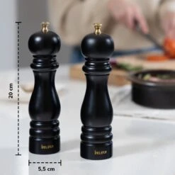 Deleca Luxe Peper En Zoutmolen Set - Met Geschenkdoos - Zout / Pepermolen - Rubberhout - Zwart & Goud 20 Deleca Luxe Peper En Zoutmolen Set - Met Geschenkdoos - Zout / Pepermolen - Rubberhout - Zwart & Goud -Merkloos Winkel 1200x1200 2981