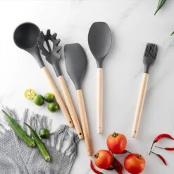 Krumble Keukengerei - Spatels Set - Bakspatel - Roerspatel - Garde - Ophangbaar - 11 Delig - Kookgerei - BPA Vrij - Siliconen Spatels Met Houten Steel - Grijs En Bruin -Merkloos Winkel 1200x1200 3234