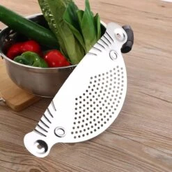 RVS Afgietdeksel- Afgiethulp Met Handvaten- Veilig Afgieten -Keuken Zeef- Vaatwasser Bestendig- Sieve- 26cm- Keuken Tool -Merkloos Winkel 1200x1200 3747
