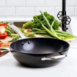 GreenPan Copenhagen Wok Met Extra Handvat 30cm/4.8L 30 GreenPan Copenhagen Wok Met Extra Handvat 30cm/4.8L -Merkloos Winkel 1200x1200 380