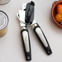 GadgetsToGo H-001 - Hand Blikopener - Ultra Scherp - Anti-slip Handvat - RVS -Merkloos Winkel 1200x1200 3897