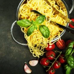 Relaxdays - Pasta Droogrek - Kunststof - Opvouwbaar - Pastadroger - Pasta Drogen -Merkloos Winkel 1200x1200 4072