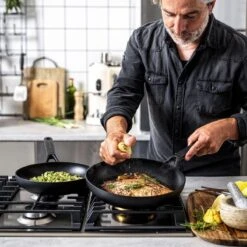 KitchenAid Classic Forged Aluminium Wok ø28cm - Zwart - Inductie - Anti-aanbak -Merkloos Winkel 1200x1200 414