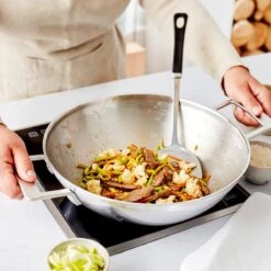 Demeyere Industry 5 RVS Wokpan – Wokpan Inductie – 30 Cm –2 Handvaten – PTFE-vrij -Merkloos Winkel 1200x1200 429