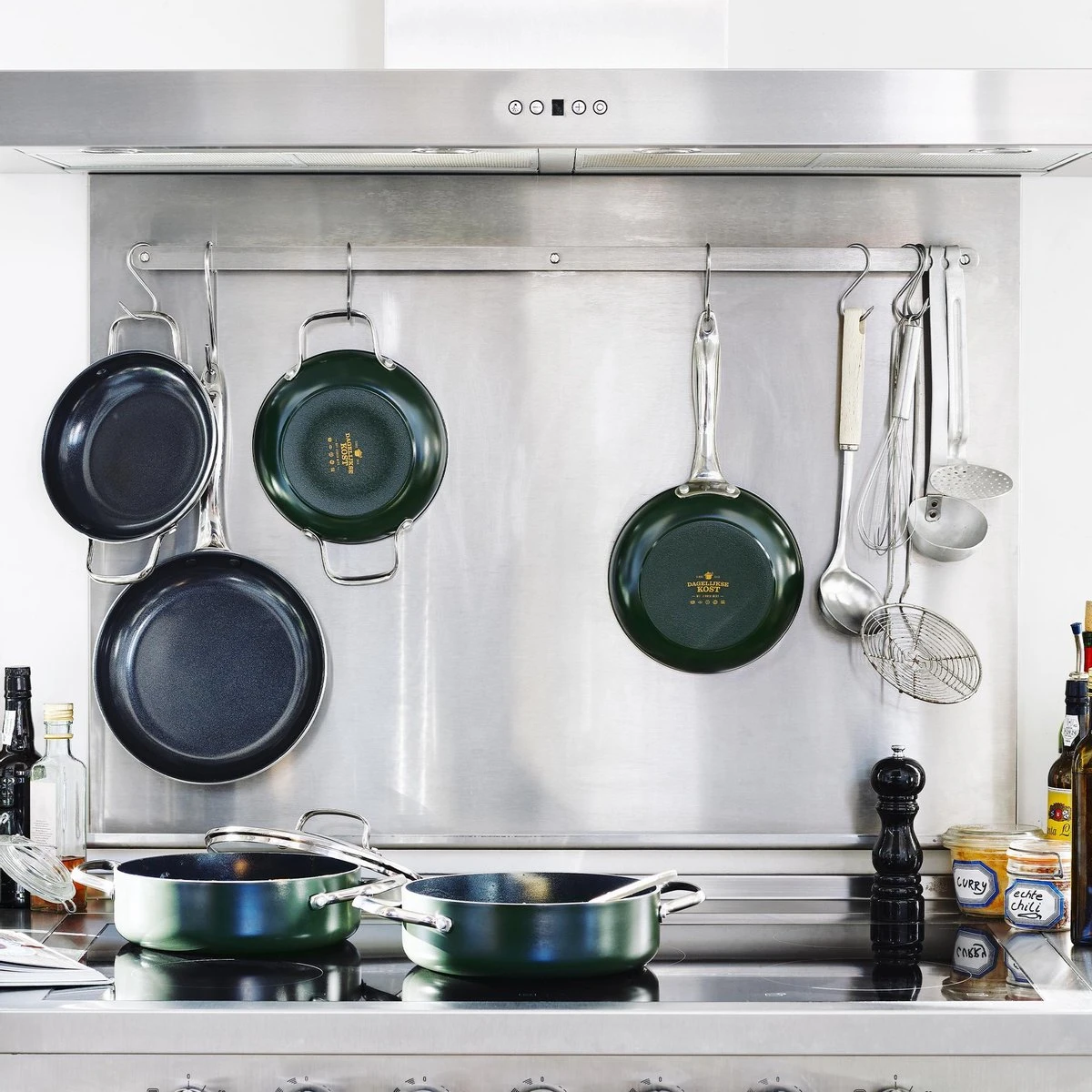 Dagelijkse Kost Door Jeroen Meus - Wok ø28cm - Inductie - Anti-aanbak - PFAS-vrij 4 Dagelijkse Kost Door Jeroen Meus - Wok ø28cm - Inductie - Anti-aanbak - PFAS-vrij - Afbeelding 4