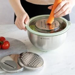 Navaris Roestvrijstalen Kommen Met Deksel - Set Van 2 Mengkommen Met Deksels En 3 Raspen - 1,4L En 4,7L Slakommen Met 3 Soorten Raspen - In Mintgroen -Merkloos Winkel 1200x1200 5515