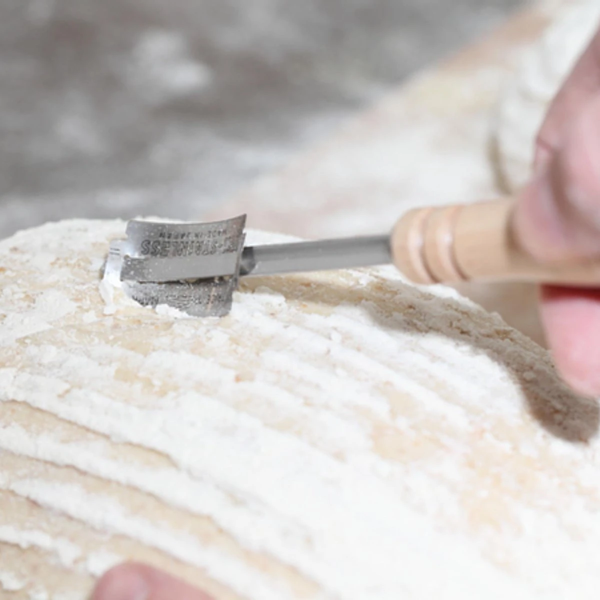 ML Kitchen Rijsmandje Ovaal - Inclusief Deegmesje En Deegkleed - Rijsmand Banneton - Zuurdesem - 25x14 Cm 3 ML Kitchen Rijsmandje Ovaal - Inclusief Deegmesje En Deegkleed - Rijsmand Banneton - Zuurdesem - 25x14 Cm - Afbeelding 3