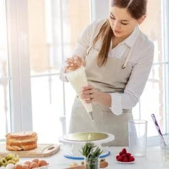 Deleca 144st Taart Maken Decoratie Set Met Wegwerp Spuitzakken & RVS Spuitmondjes - Cake Versieren - Draaibaar Taartplateau - XXL 18 Deleca 144st Taart Maken Decoratie Set Met Wegwerp Spuitzakken & RVS Spuitmondjes - Cake Versieren - Draaibaar Taartplateau - XXL -Merkloos Winkel 1200x1200 5709