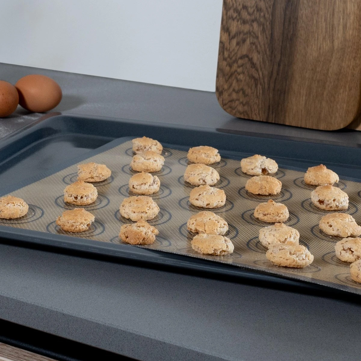 Krumble Siliconen Bakmat / Deegmat / Ovenmat / Bakmatten / Anti-kleef Bakmatten / Bakspullen - Met 30 Cirkels - 29,5 X 42 Cm 3 Krumble Siliconen Bakmat / Deegmat / Ovenmat / Bakmatten / Anti-kleef Bakmatten / Bakspullen - Met 30 Cirkels - 29,5 X 42 Cm - Afbeelding 3