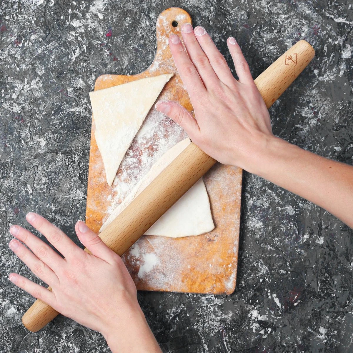 Drengr Deegroller - Rolstok Van Hoge Kwaliteit - Duurzaam Beuken Hout - 40cm X 3,5cm 10 Drengr Deegroller - Rolstok Van Hoge Kwaliteit - Duurzaam Beuken Hout - 40cm X 3,5cm - Afbeelding 10