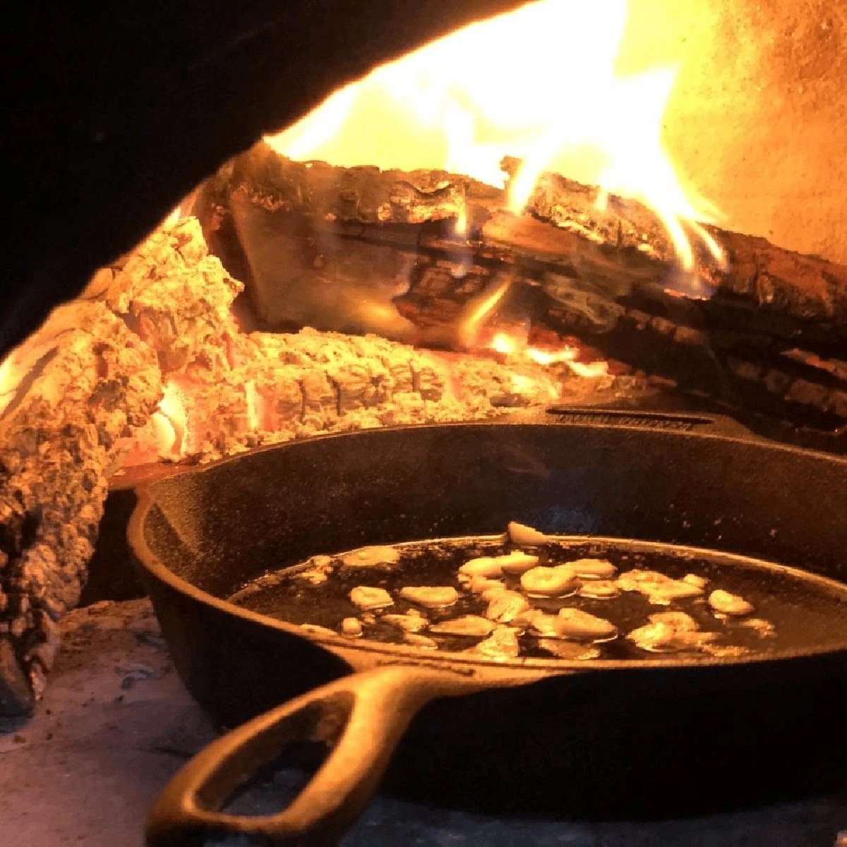 Valhal Outdoor Skillet / Koekenpan Met Steel - Gietijzer, Diameter 30cm - VH30 7 Valhal Outdoor Skillet / Koekenpan Met Steel - Gietijzer, Diameter 30cm - VH30 - Afbeelding 7