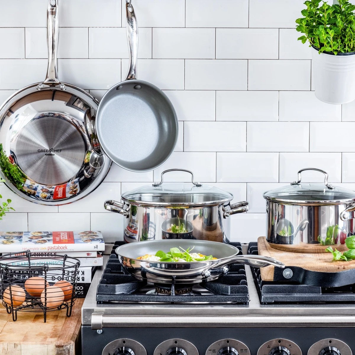 GreenChef Profile Plus Koekenpan 28cm - Zilverkleurig - Inductie - PFAS-vrij 2 GreenChef Profile Plus Koekenpan 28cm - Zilverkleurig - Inductie - PFAS-vrij - Afbeelding 2
