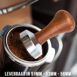 Merkloos Allernieuwste Koffie Tamper Koffieverdeler 51mm - Hout En Aluminium - Barista Espresso Leveler Koffie Verdeler - 51 Mm 5 Merkloos Allernieuwste Koffie Tamper Koffieverdeler 51mm - Hout En Aluminium - Barista Espresso Leveler Koffie Verdeler - 51 Mm -Merkloos Winkel 1200x1200 7030