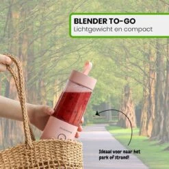 Merkloos Draagbare Mini Blender - Blender To Go - Blender Smoothie - USB Oplaadbaar - Draadloos - Compact - Mini Smoothie Maker - Oplaadbare Blender - Smoothies - Fruit - Mixer - Blender - Roze - 350ml -Merkloos Winkel 1200x1200 7082