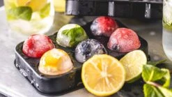 Sareva IJsblokjesvorm - 6 Bollen -Merkloos Winkel 1200x675 59