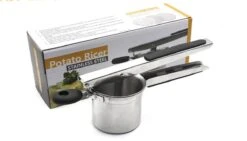 YUGN Aardappelpers Pureeknijper - Pureestamper - RVS - Inclusief 3 Verschillende Structuur Schijven - Cadeau Tip -Merkloos Winkel 1200x685 6