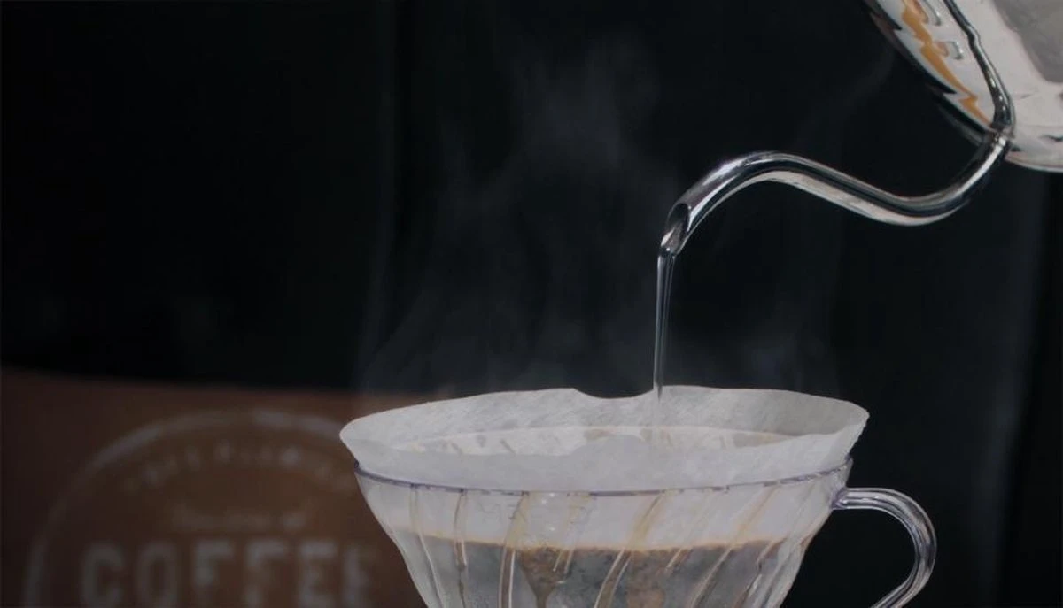 Hario Dripper V60-02 Kunststof - Transparant 2 Hario Dripper V60-02 Kunststof - Transparant - Afbeelding 2