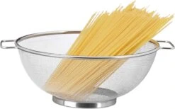 Relaxdays Vergiet Rvs - Zeef 26 Cm - Fijnmazige Keuken-vergiet - Keukengerei -Merkloos Winkel 1200x747 2