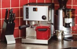 Dreamfarm Grindenstein Afklopbak - Rood -Merkloos Winkel 1200x774 11