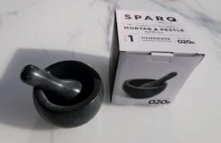 Sparq Home - Vijzel - Speksteen - Soapstone - Relatiegeschenk - Cadeau - Keukenaccessoire -Merkloos Winkel 1200x776 12