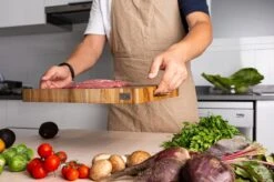 VDN Professionele Snijplank Acacia Hout Met Sapgeul En Handvatten – Hakblok 26x38x3.5 Cm -Merkloos Winkel 1200x798 27