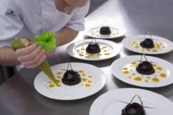 One Way Comfort Green Spuitzak - 530x280 Mm - Rol 12 Stuks -Merkloos Winkel 1200x798 42