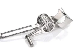 Boska Handrasp Molen Romano - Kaasrasp Molen - Voor Harde Kaas - 200x85x100 Mm 19 Boska Handrasp Molen Romano - Kaasrasp Molen - Voor Harde Kaas - 200x85x100 Mm -Merkloos Winkel 1200x799 166