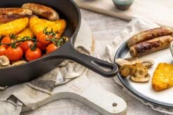 Nuovva Cast Iron Skillet / Gietijzeren Pan - 32cm -Merkloos Winkel 1200x800 110
