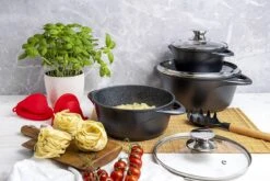 Smile - 8 Delige Pannenset - Antiaanbaklaag - Vaatwasser Bestendig - Geschikt Voor Iedere Kookplaat - MGK-18 - Zwart -Merkloos Winkel 1200x800 188