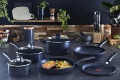 Tefal Black Stone Hapjespan - Ø 24 Cm -Merkloos Winkel 1200x800 236