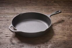 Koock Amsterdam® Skillet - Gietijzer - 25cm - Koekenpan - Geschikt Voor Alle Warmtebronnen 10 Koock Amsterdam® Skillet - Gietijzer - 25cm - Koekenpan - Geschikt Voor Alle Warmtebronnen -Merkloos Winkel 1200x800 26