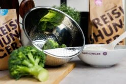 Reishunger Rijstzeef Uit Roestvrij Staal - Vergiet Voor Het Wassen Van Rijst En Groenten - Met Anti-slip Siliconen Bodem -Merkloos Winkel 1200x800 361