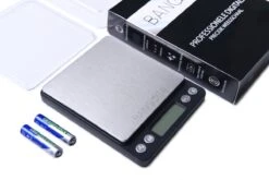 Bangosa® Professionele Digitale Precisie Weegschaal 2kg X 0.1 Gram/2000g - Keuken Weegschaal - Zakweegschaal -Merkloos Winkel 1200x800 412