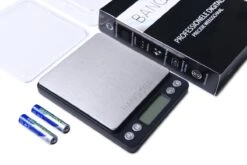 Bangosa® Digitale Precisie Weegschaal 500g X 0.01 Gram - Keukenweegschaal - Zakweegschaal 14 Bangosa® Digitale Precisie Weegschaal 500g X 0.01 Gram - Keukenweegschaal - Zakweegschaal -Merkloos Winkel 1200x800 413