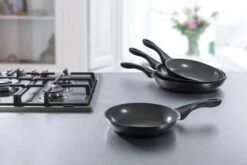 BK Easy Basic Ceramic Koekenpan Ø 20 Cm - Anti-aanbak - PFAS-vrij - Krasvast -Merkloos Winkel 1200x800 77